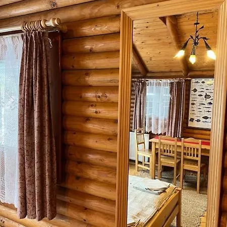Utulny Srub Na Jihu Brna Zelesice