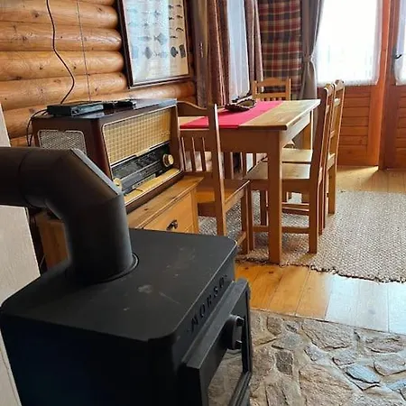 Utulny Srub Na Jihu Brna Hébergement de vacances *