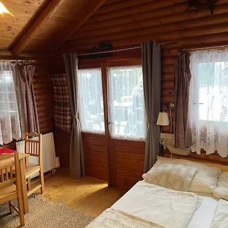 Utulny Srub Na Jihu Brna Hébergement de vacances Zelesice